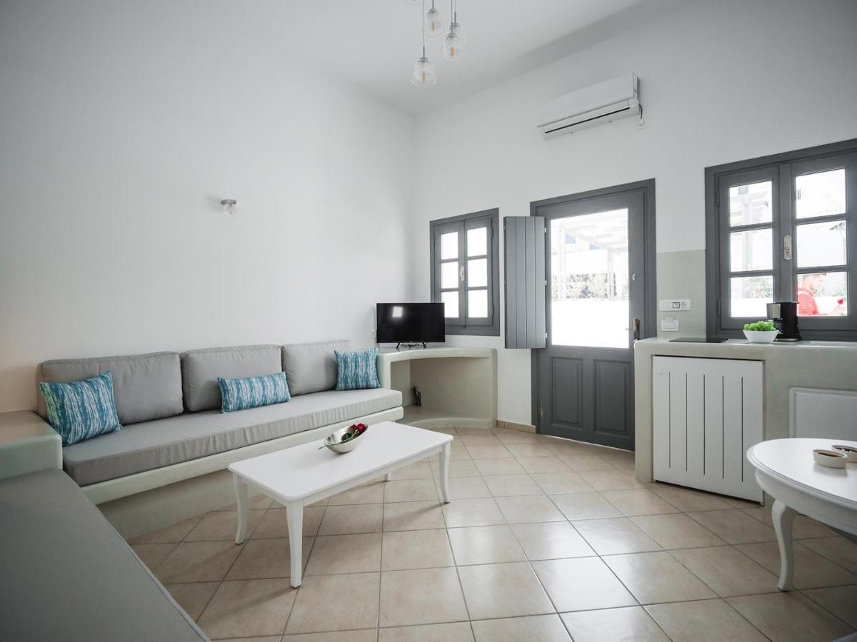 אימרוביגלי Anthemis Suites מראה חיצוני תמונה
