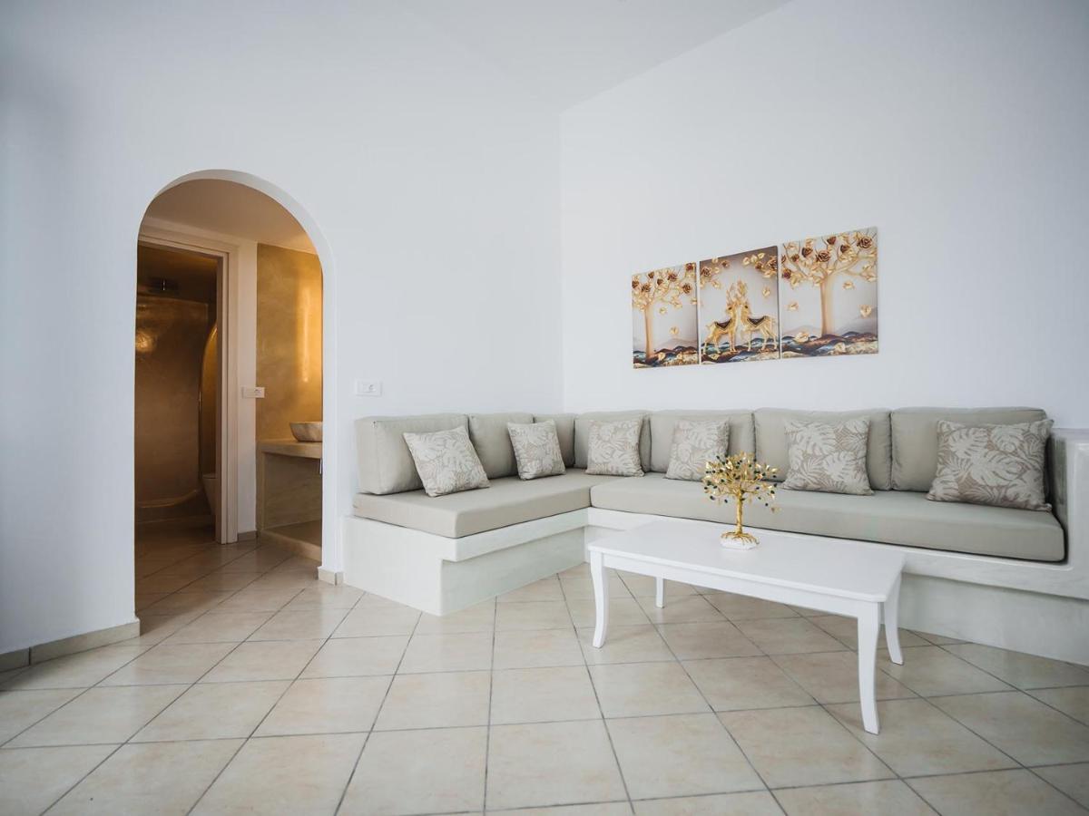 אימרוביגלי Anthemis Suites מראה חיצוני תמונה